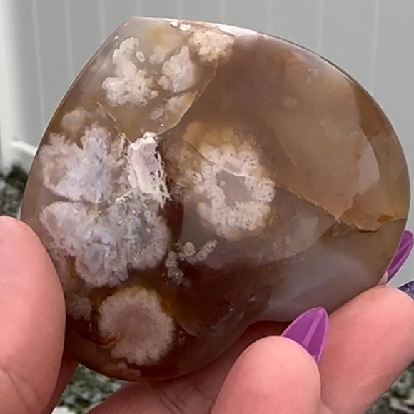 Flower Agate Carnelian Heart Carving Tumbled Polished Crystal Reiki Medium Stone - Picture 4 of 4